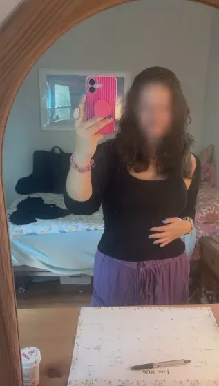 Alina, 27