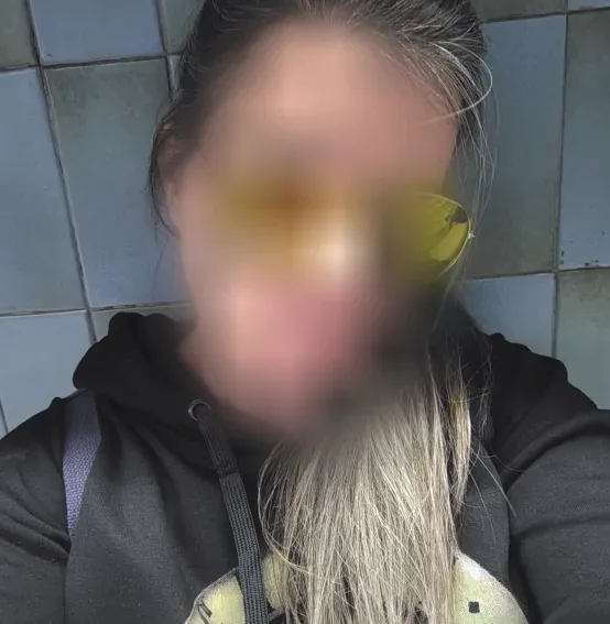 Corinna, 39