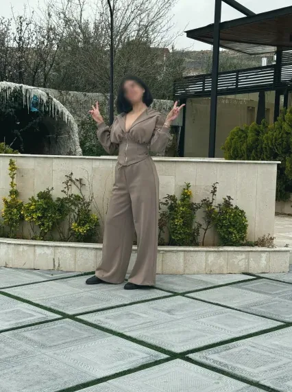 Elif, 34