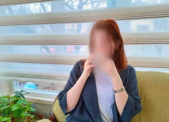 Frieda, 24