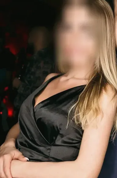 Jana, 35