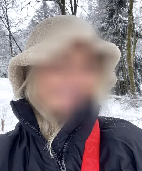 Jennifer, 20