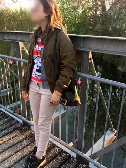 Yvonne, 24